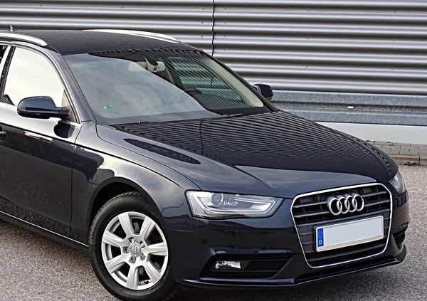 Audi A4 cena 41900 przebieg: 253000, rok produkcji 2012 z Oborniki małe 781